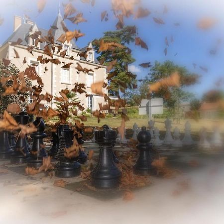 Mouchamps Le Petit Chateau Des Cedres المظهر الخارجي الصورة