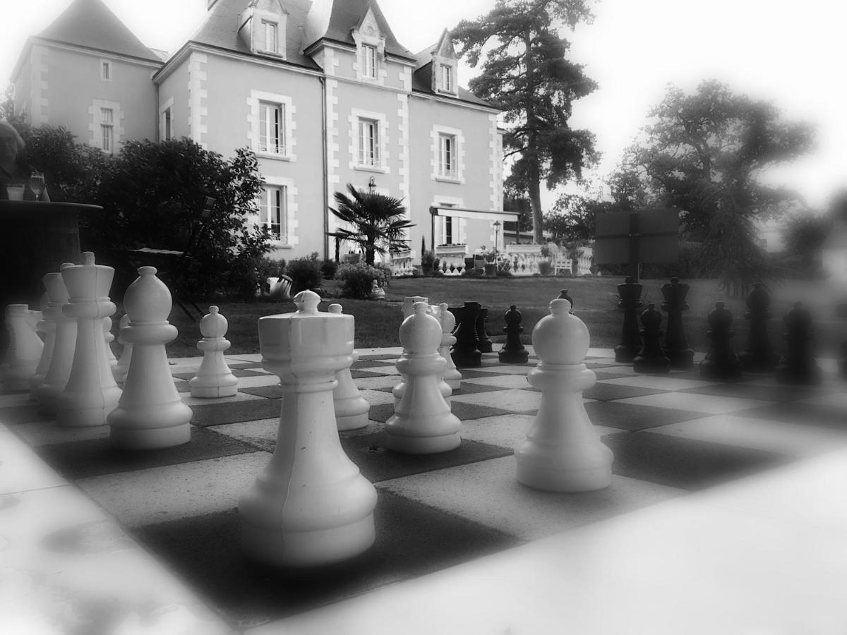 Mouchamps Le Petit Chateau Des Cedres المظهر الخارجي الصورة