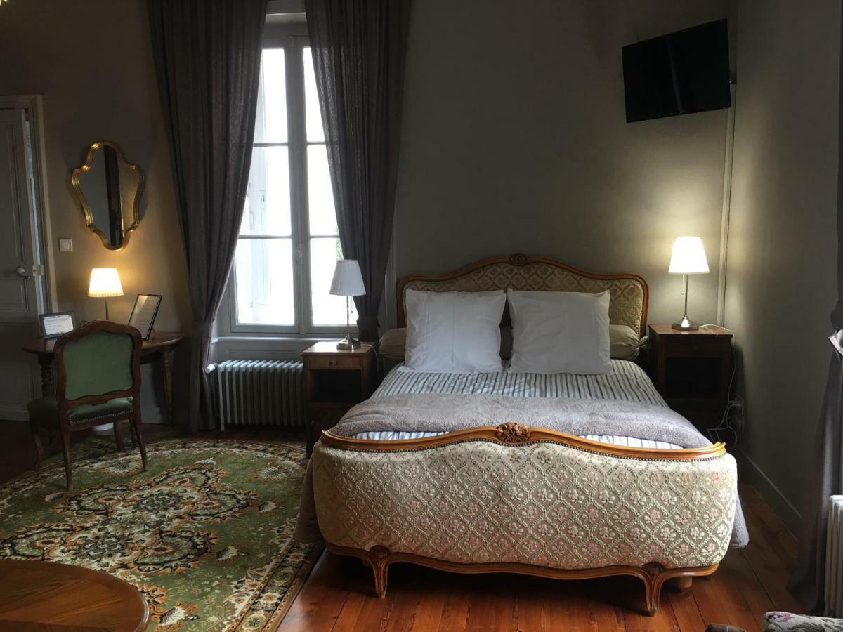 Mouchamps Le Petit Chateau Des Cedres المظهر الخارجي الصورة