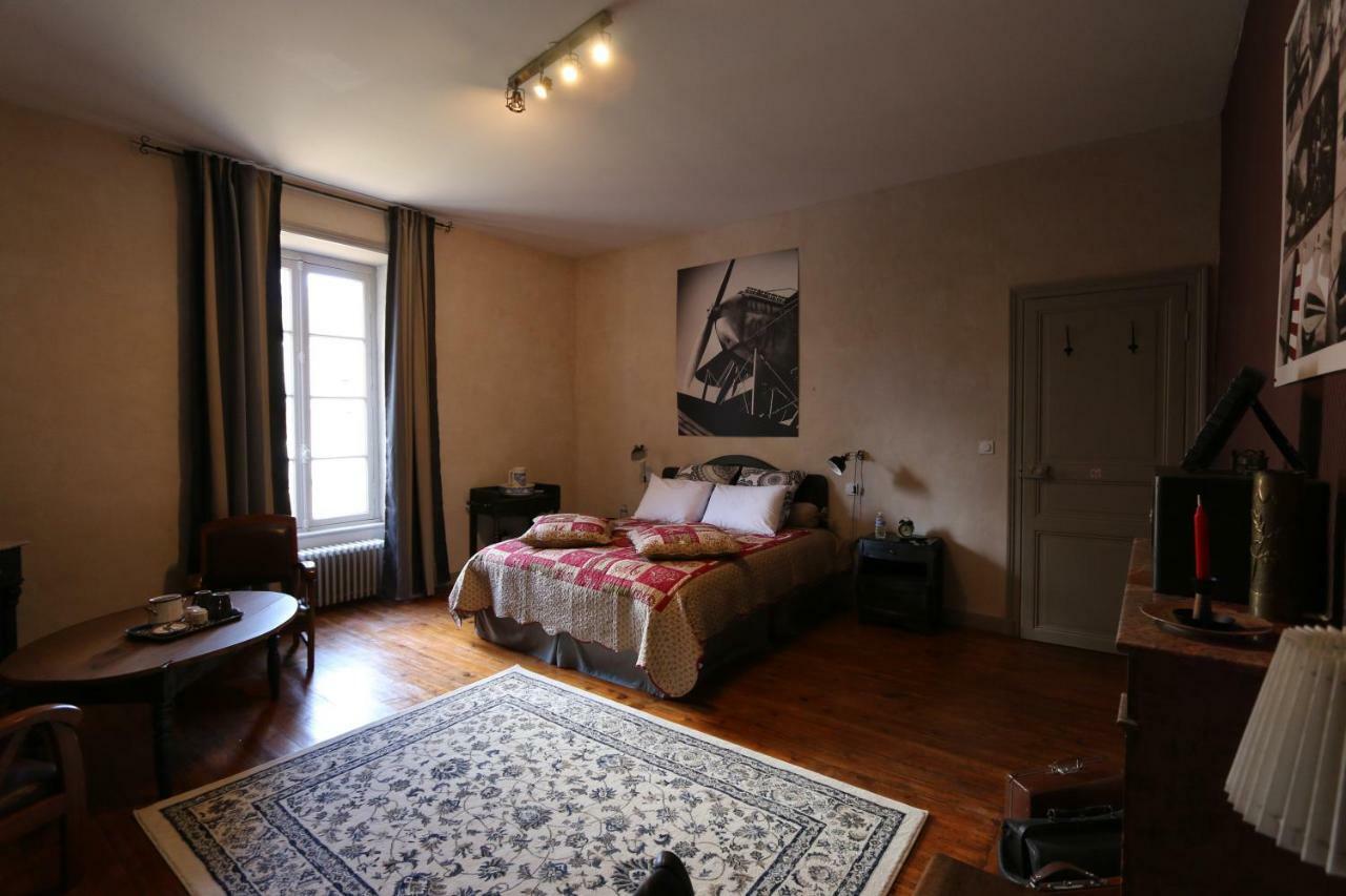 Mouchamps Le Petit Chateau Des Cedres المظهر الخارجي الصورة